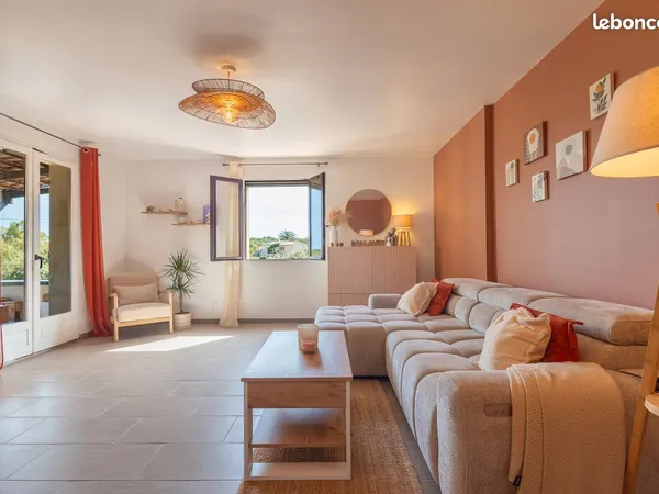 Maison - 7 pièces -Semboules