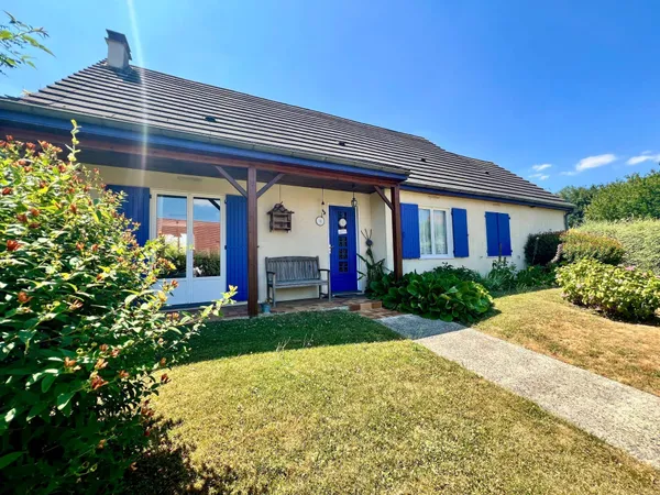 Charmante maison de plain pied, 3 chambres et son jardin clos de 550 m²