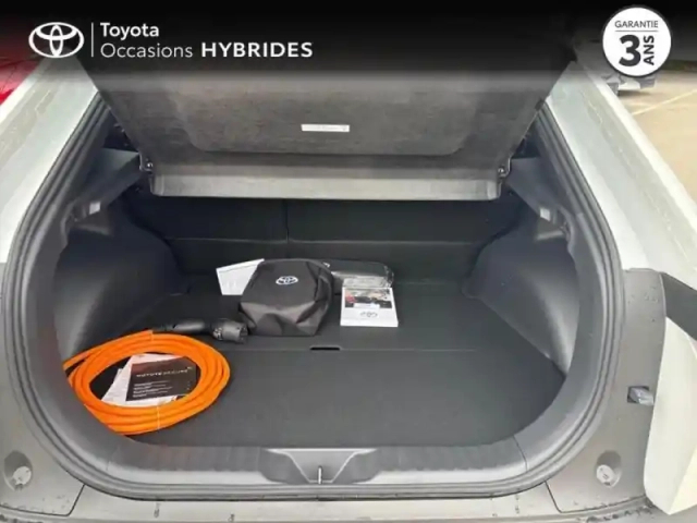 Toyota C-Hr + 224ch 77kwh design grande autonomie — photo 10