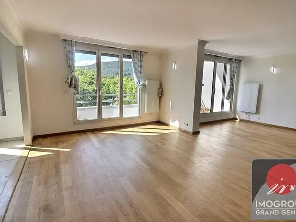 Appartement 4 pièce(s)