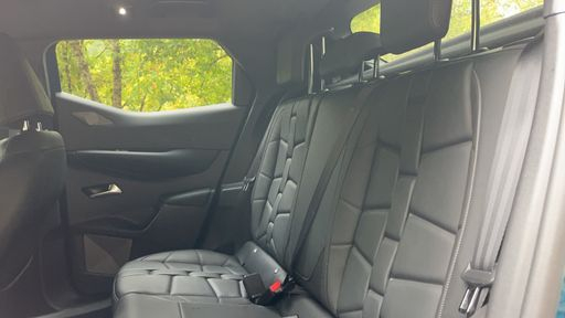 DS DS3 Crossback 1.2 PureTech 130 EAT8 - Opera – 2019 – 39305 km – Essence – Boîte Automatique — photo 33