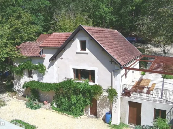 Propriété 6 pièces 105 m²
