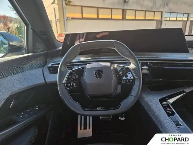 Peugeot 3008 hybrid 145 e-dcs6 — photo 16