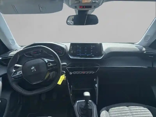 Peugeot 2008 puretech 100 s&amp;s bvm6 — photo 8