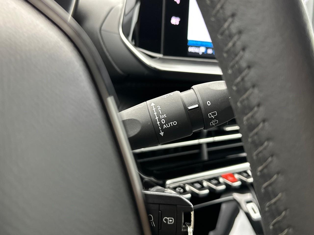 Peugeot 208 puretech 100 s&s bvm6 allure — photo 20