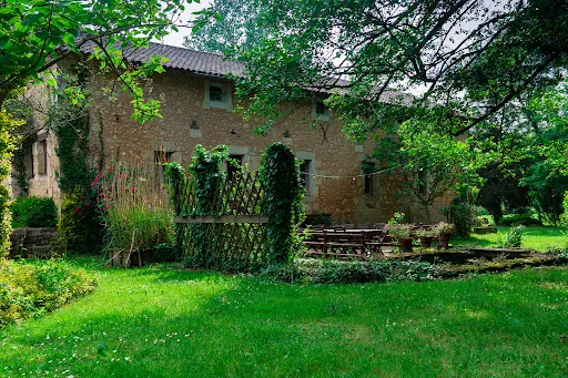 Maison 10 pièces 300 m²