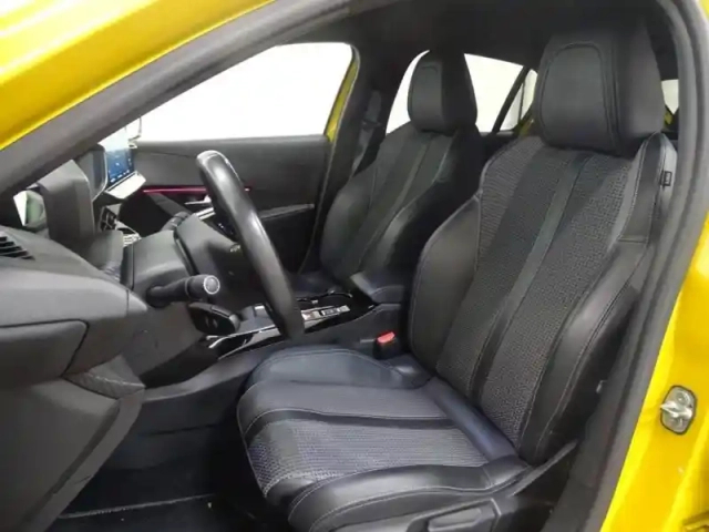 Peugeot 208 1.5 bluehdi 100ch s&amp;s gt — photo 10