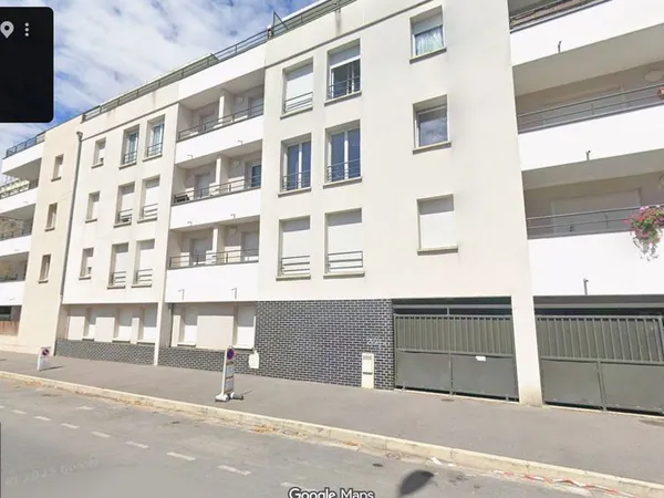 Place de parking en sous-sol sécurisé