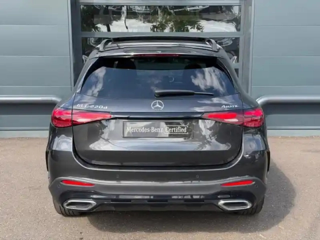 Mercedes Glc 220 d 4matic amg line — photo 24