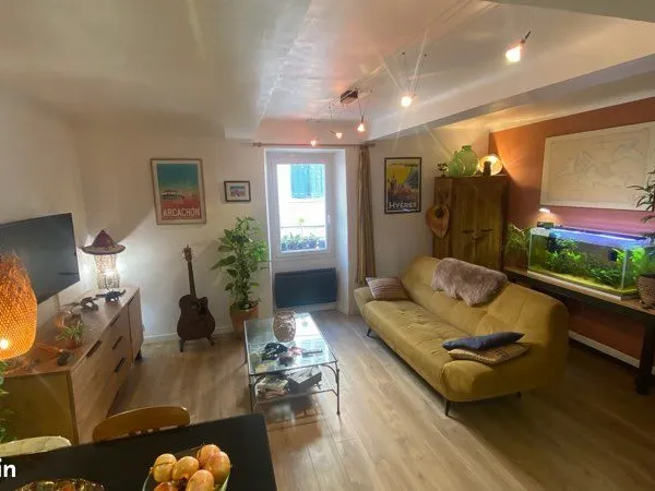 Location Appartement Puget Ville