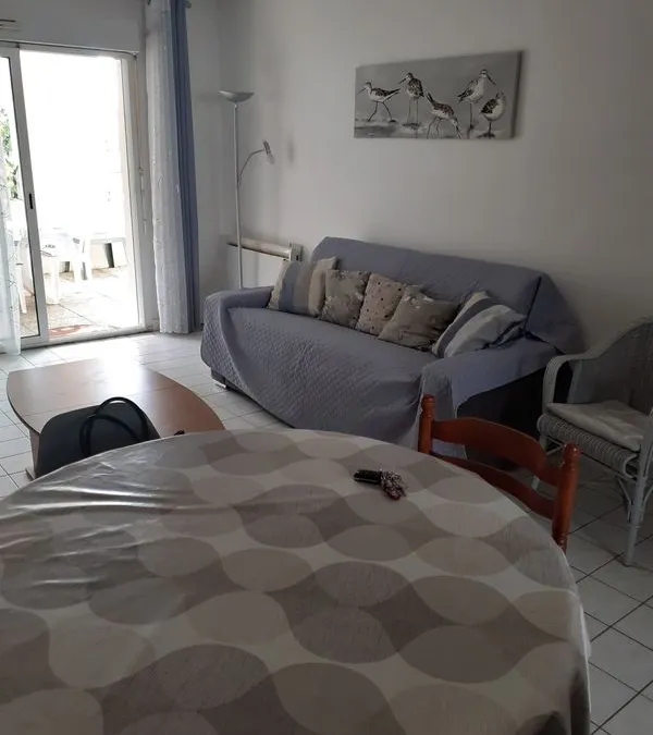 Photo 1