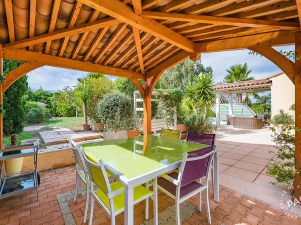 Maison 5 pièces 140 m²