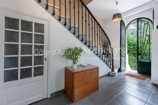 Villa 6 pièces 155 m²