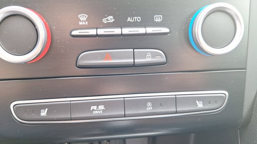 Renault Megane Estate 1.6 dCi 165 EDC6 - GT – 2017 – 131476 km – Diesel – Boîte Automatique — photo 9