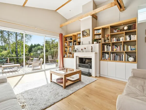 Vends maison - 240 m² - 7 pièces, 4 chambres - Saint Germain En Laye 78100