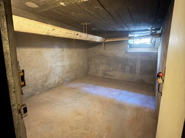 Cave 10m2 en centre ville