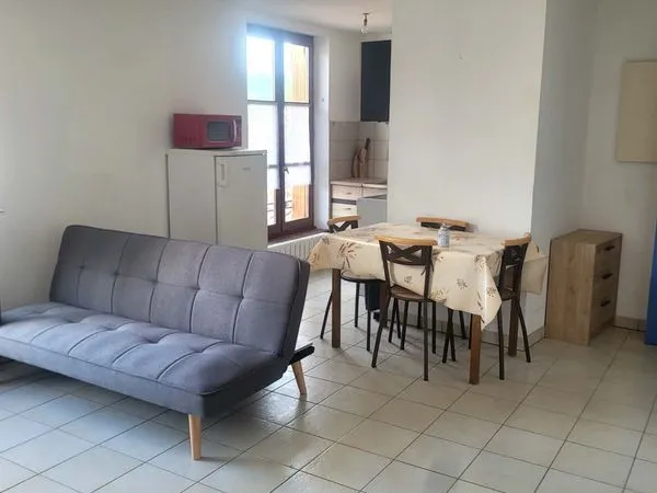 🏡 Appartement 45 m² - 1 chambre - Malzieu-Ville