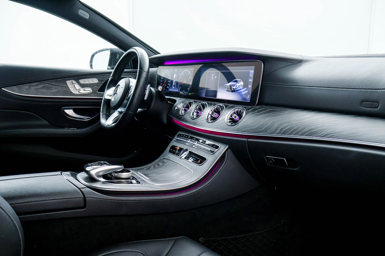 Mercedes CLS — photo 31