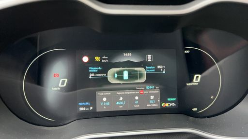 MG ZS 156 70kWh - Luxury – 2022 – 82441 km – Électrique – Boîte Automatique — photo 24