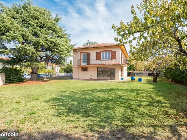 Maison 5 pièces 130 m²