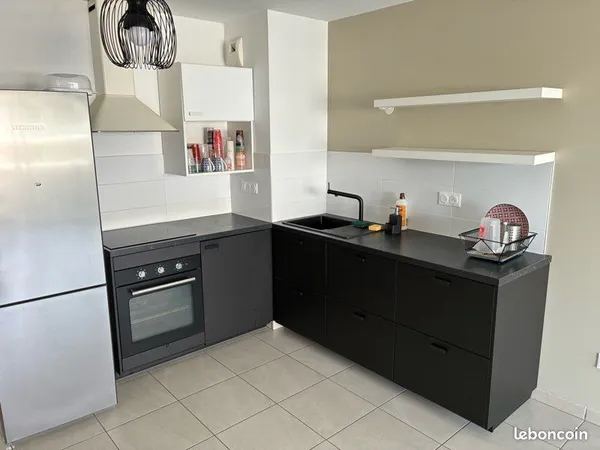 Location T2 avec balcon 45 m2