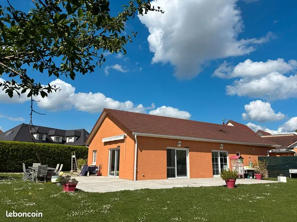 Maison 7 pièces 140 m²
