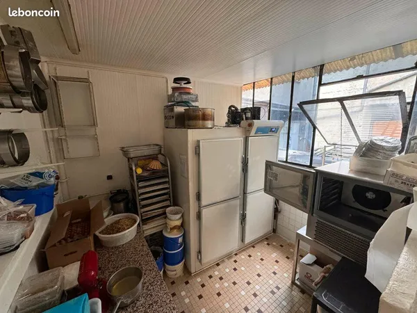 Local commercial 137 m² TOURS