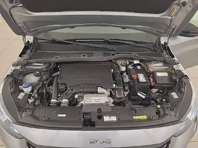 Peugeot 208 puretech 100 s&amp;s bvm6 — photo 52