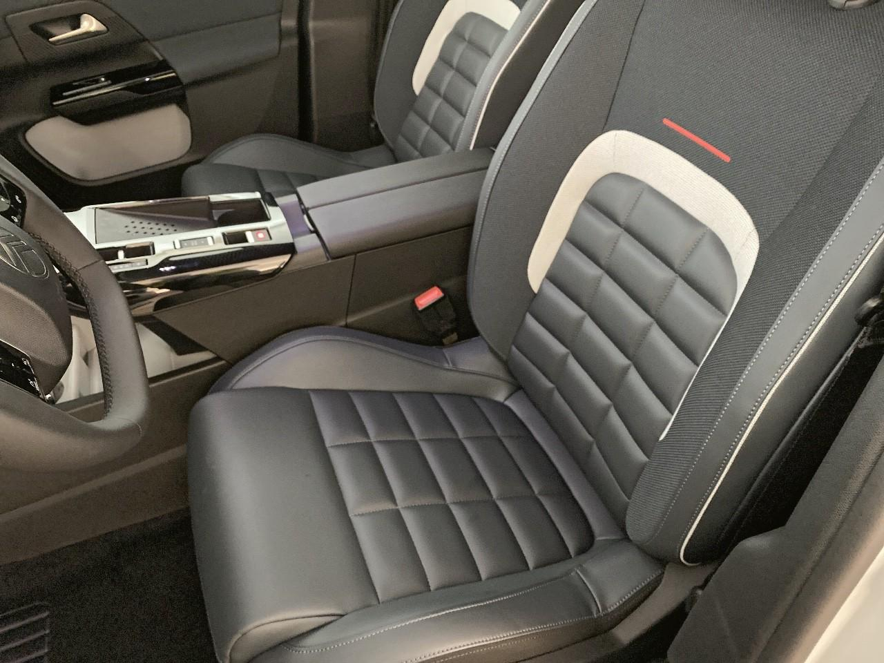 Citroën C5 Aircross hybride 145 ch e-dcs6 max — photo 9