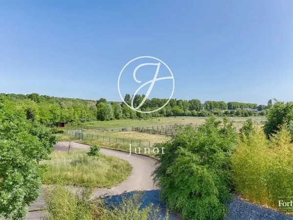 Maisons-Laffitte - CHARLEMAGNE - Ensemble immobilier - Terrain 3234m².