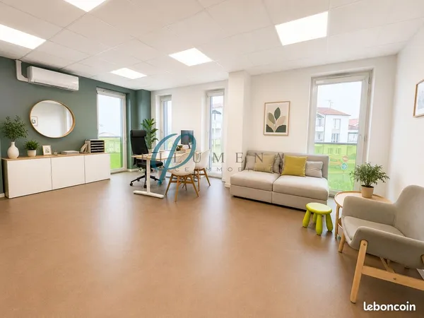 Local 50 m² Le Loroux-Bottereau