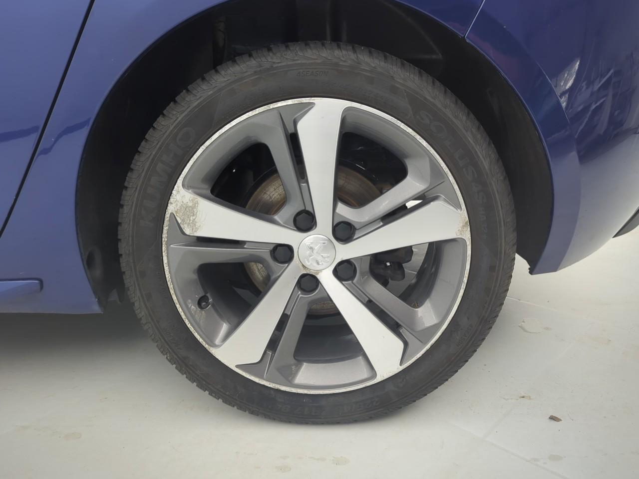 Peugeot 308 bluehdi 130ch s&s eat8 gt line — photo 11