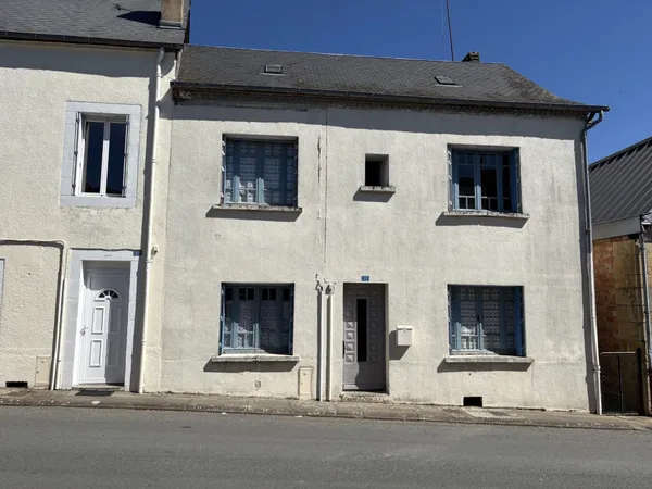 Payzac Maison du bourg 5 pièces avec jardin et vue