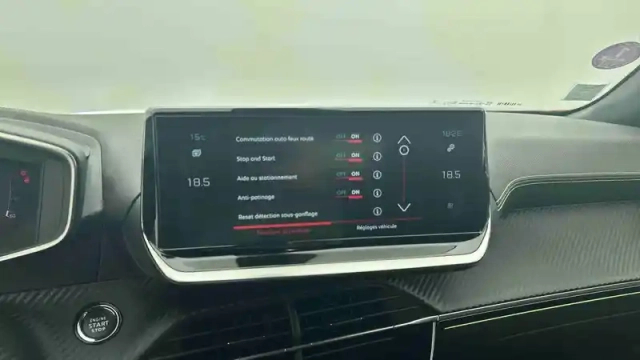 Peugeot 2008 puretech 130 s&amp;s bvm6 — photo 45