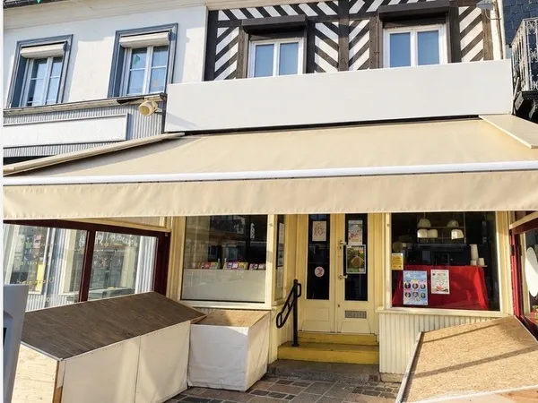 Immeuble 200 m²