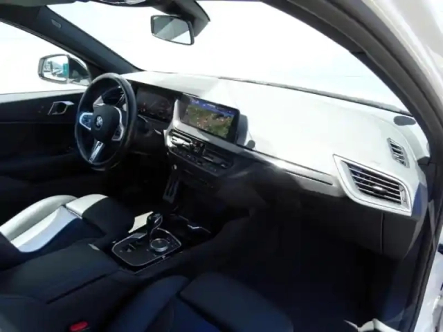 Bmw Serie 1 série 1 118ia 136ch m sport dkg7 — photo 6