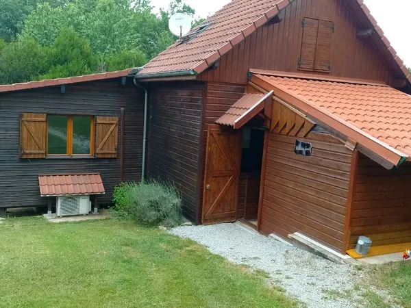 A vendre chalet bois