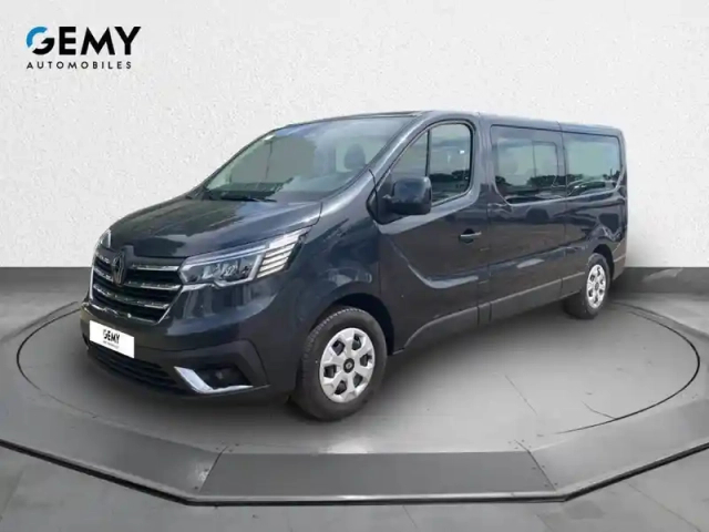 Renault Trafic blue dci 150