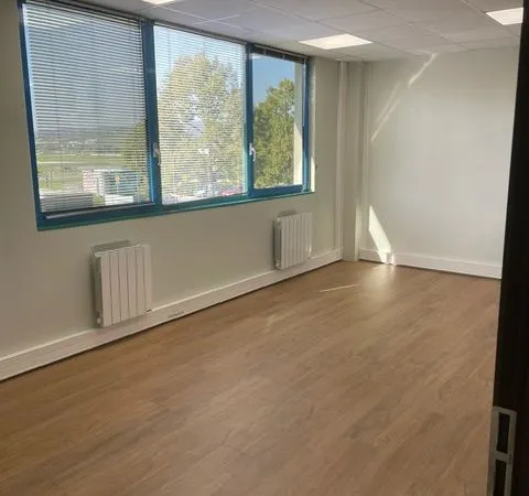 Loue bureau