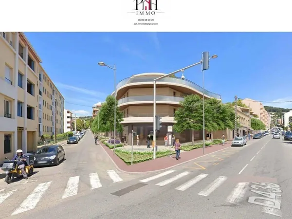Local commercial 120 m²