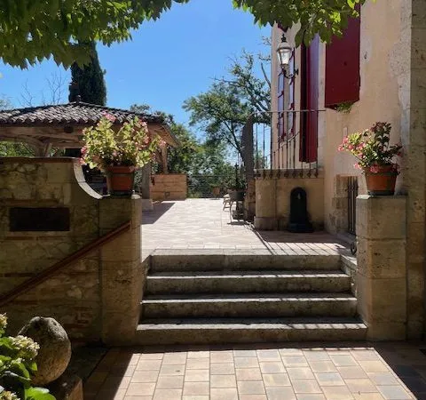 Propriété 7 pièces 330 m²