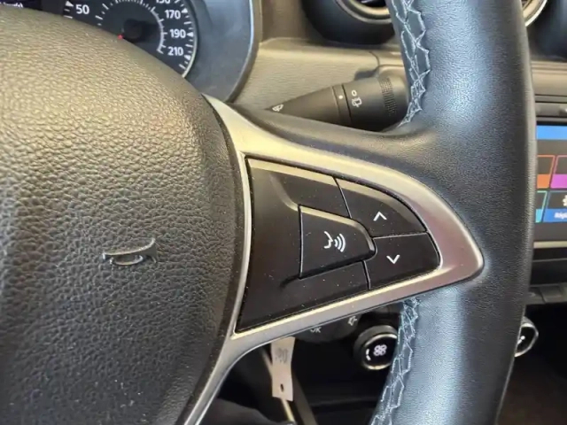 Dacia Duster eco-g 100 4x2 — photo 4