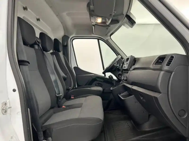 Renault Master fgn trac f3500 l3h3 blue dci 135 — photo 23