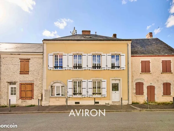 Maison de ville 10 pièces 155 m²