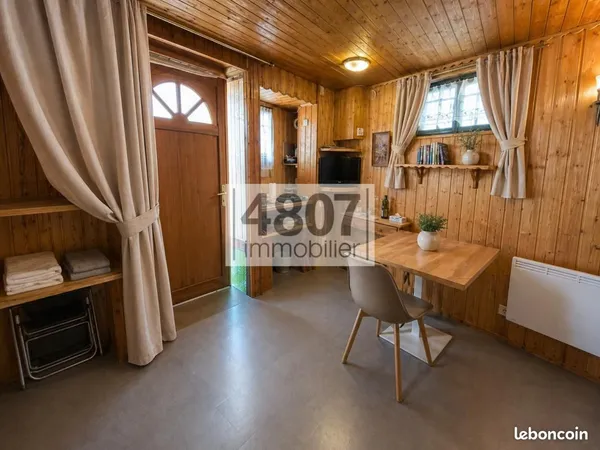 Studio 1 pièce 18 m²