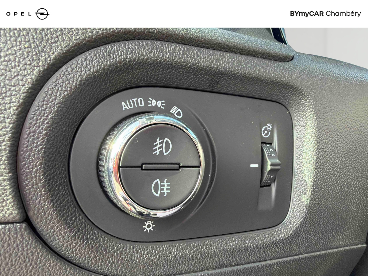 Opel Grandland X 1.5 Diesel 130 ch — photo 22
