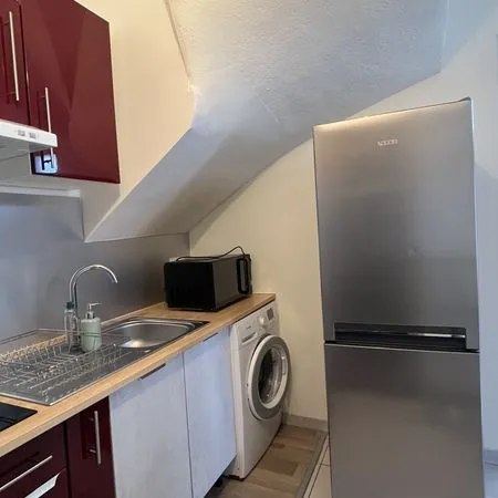 Studio 1 pièce 19 m²