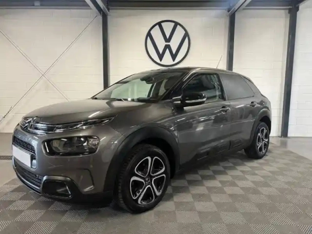 Citroën C4 cactus puretech 110 s&amp;s bvm6 — photo 1