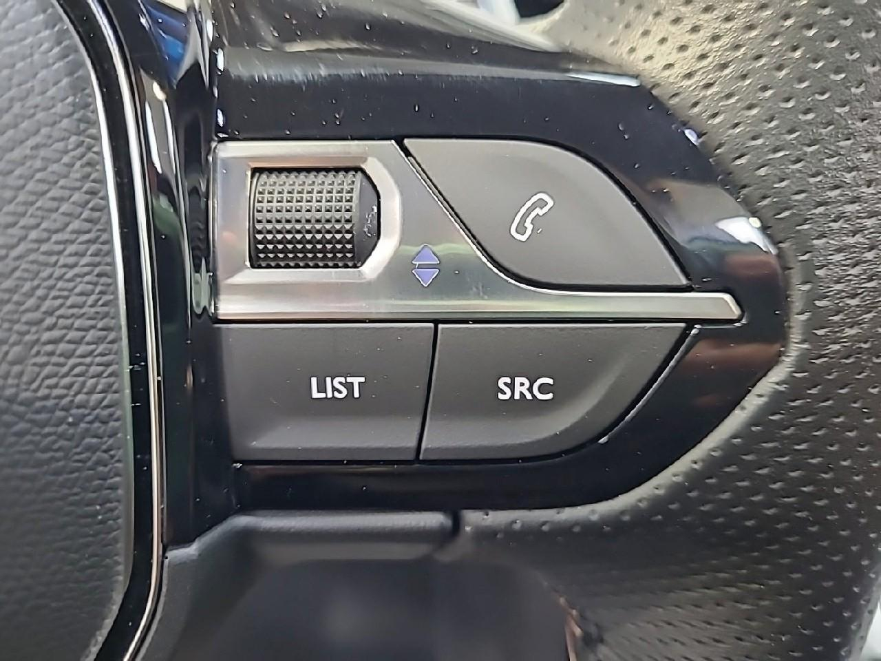 Peugeot 3008 puretech 130ch s&s eat8 gt — photo 21