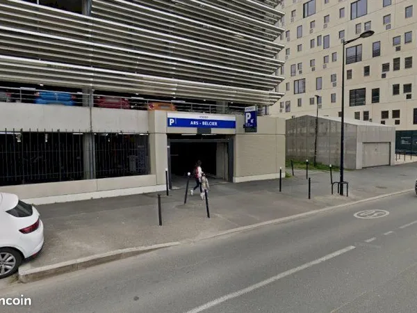 Place de parking Bordeaux Belcier